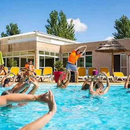 Camping 4 Etoiles - Piscine - Efceih L'Ile-d'Olonne Exterior photo
